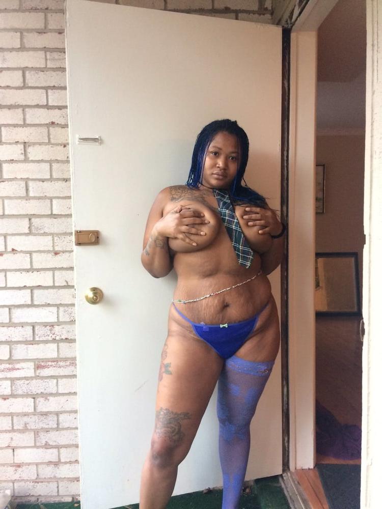 25P Black Exhibitionist 40.6