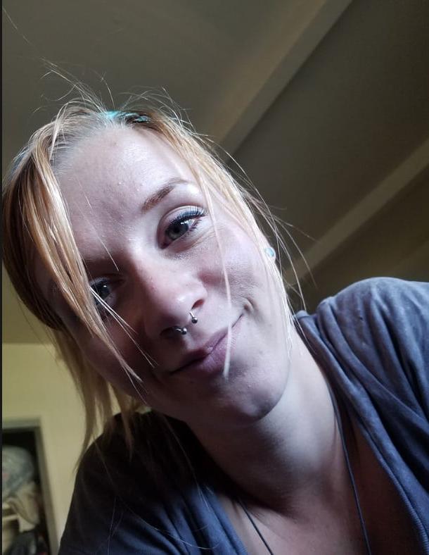 22P Creamy Pussy on a Submissive