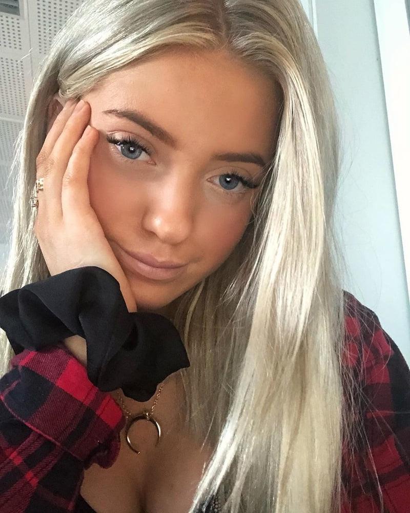25P sexy swedish hoe