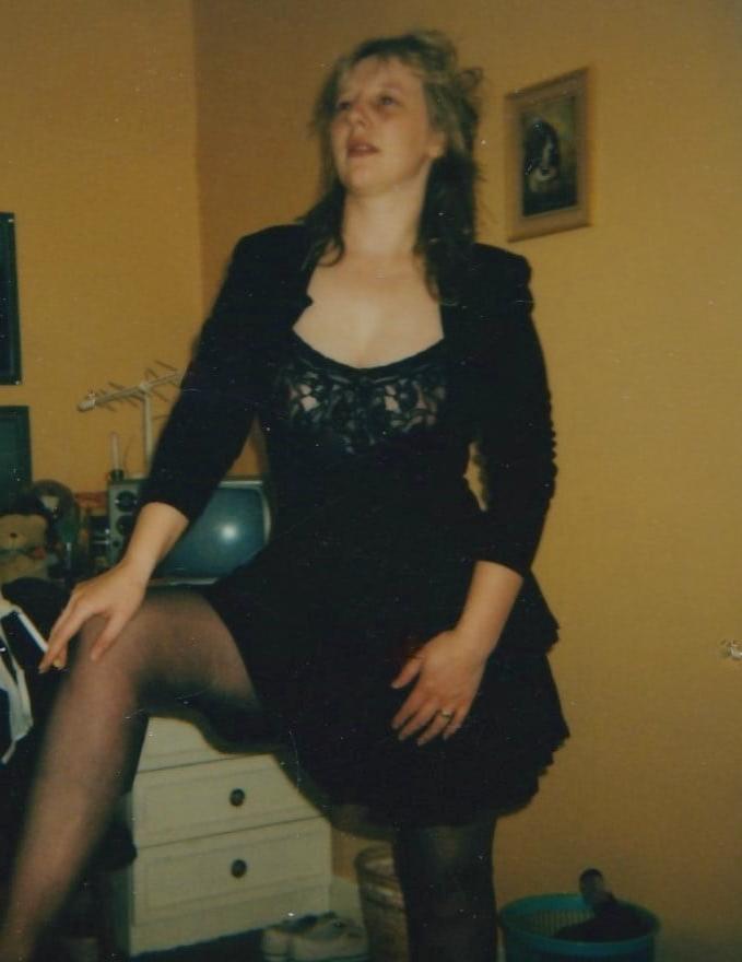 25P Vintage, Retro Smoking Women