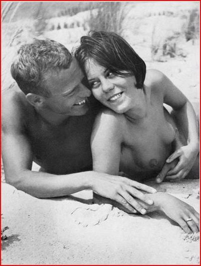 25P Naked people of vintage photos Vol. 23