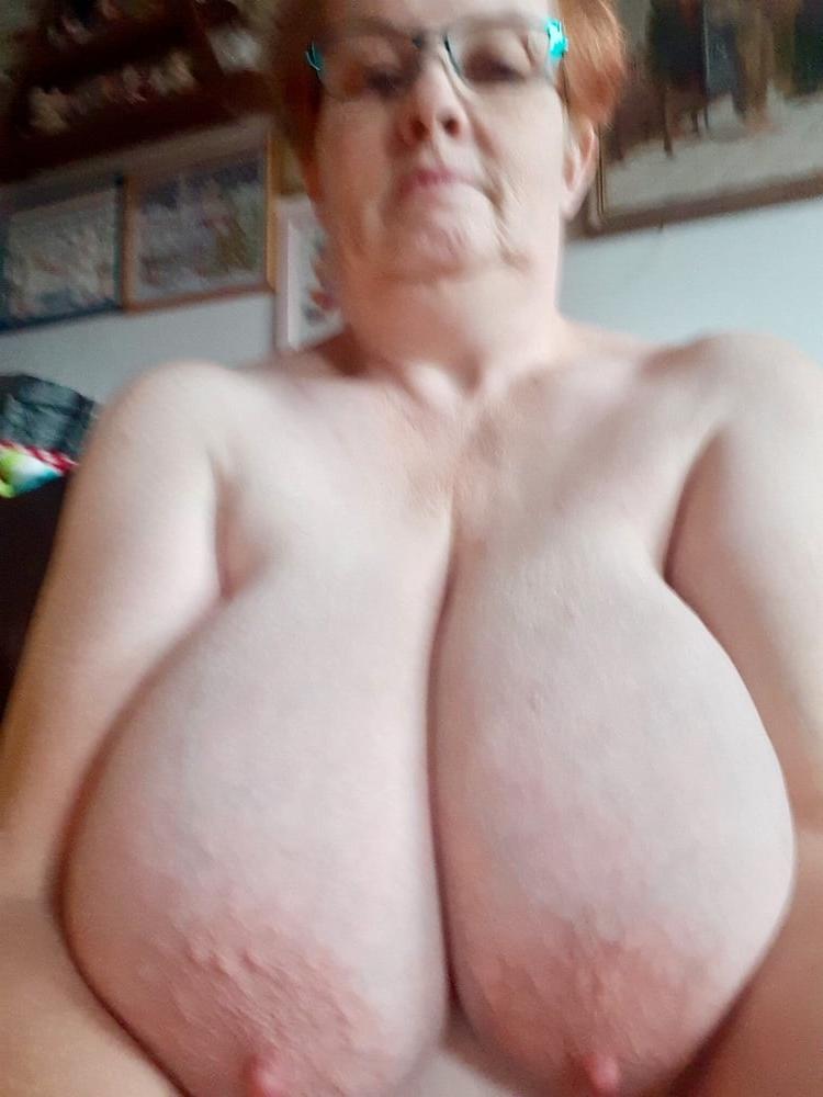 9P bbw favorit for her age