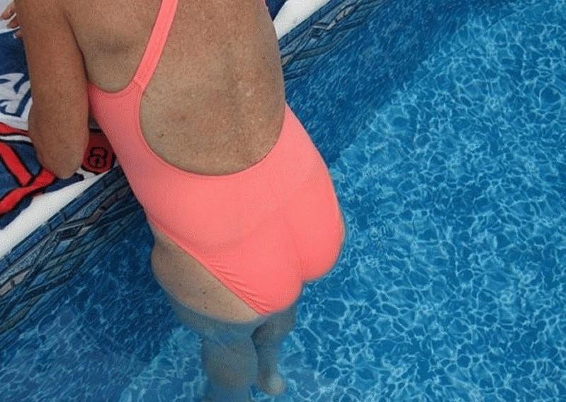 25P Matures in the pool 4