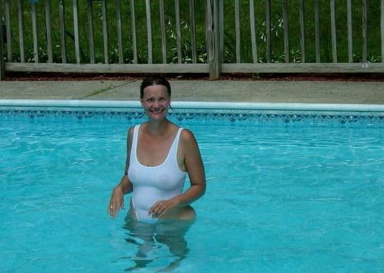 25P Matures in the pool 4