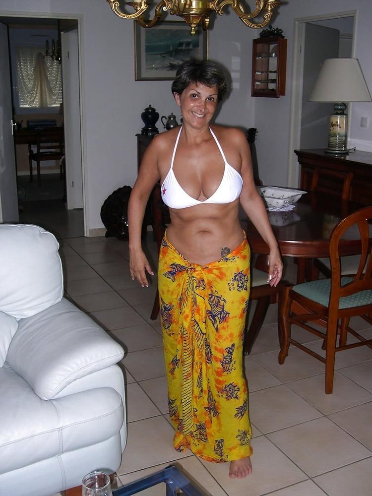17P The Hibiscus Tattoo