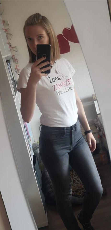 12P polish slut Milutkaa..sunia z Polski lubi komentarze