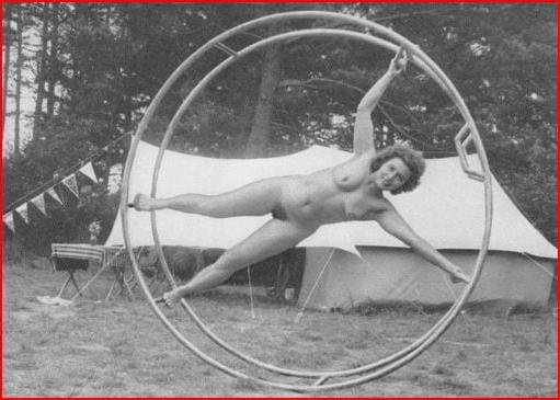 20P Naked people of vintage photos Vol. 21