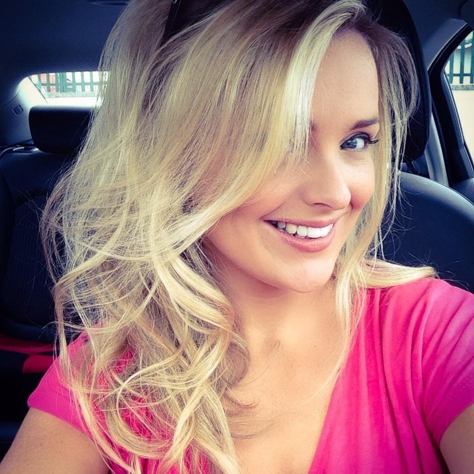 25P Irish Blonde Milf