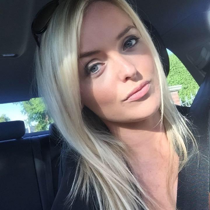 25P Irish Blonde Milf