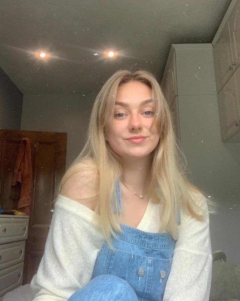 24P sexy young university student