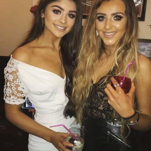 25P Irish Tipp Brunette