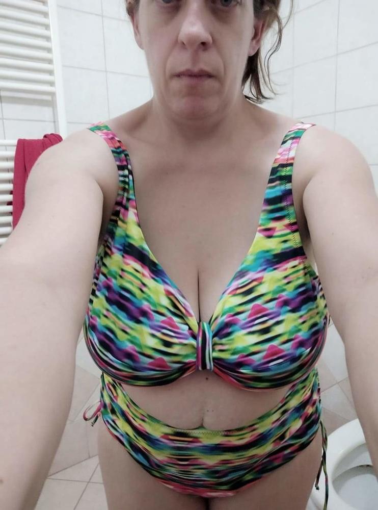 10P Slut and ugly Italian mature Sandra