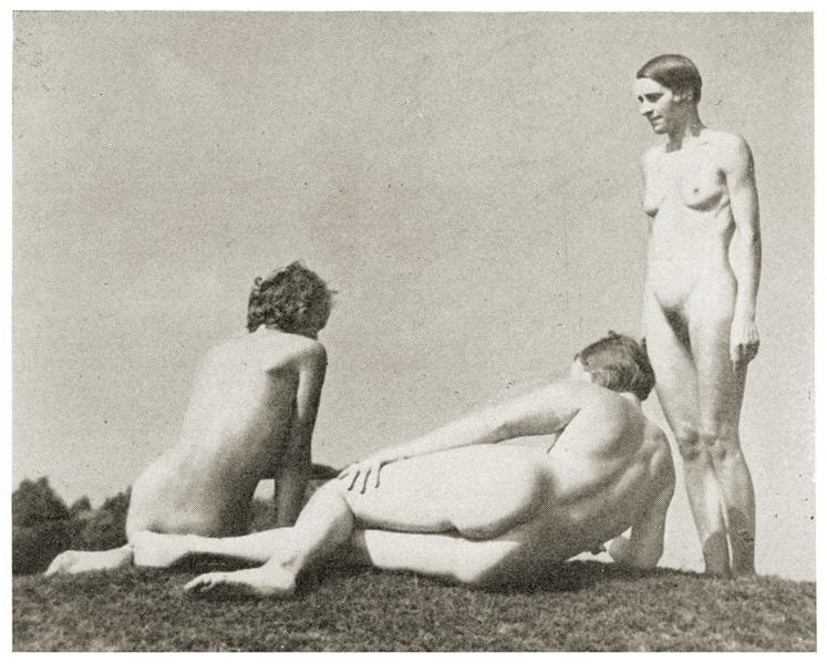 25P Vintage Nudists 36