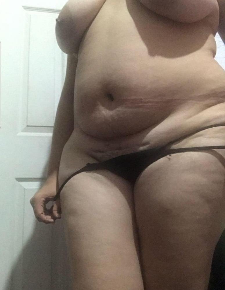 12P Big tits mature latina
