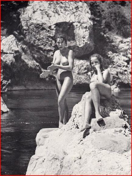 25P Naked people of vintage photos Vol. 20