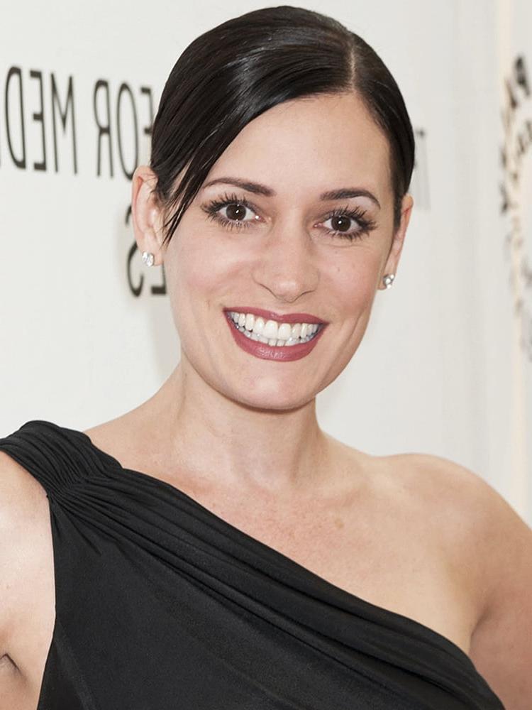 25P Celebrity Hot 250 - #134 Paget Brewster