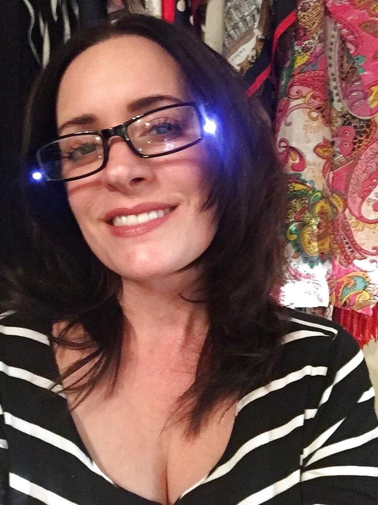25P Celebrity Hot 250 - #134 Paget Brewster