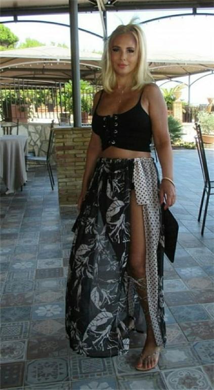 25P Italian blonde milf