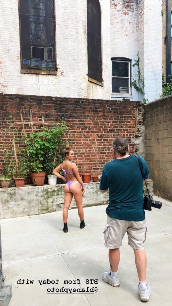 25P Singer, Dancer, Actress Chloe Lang