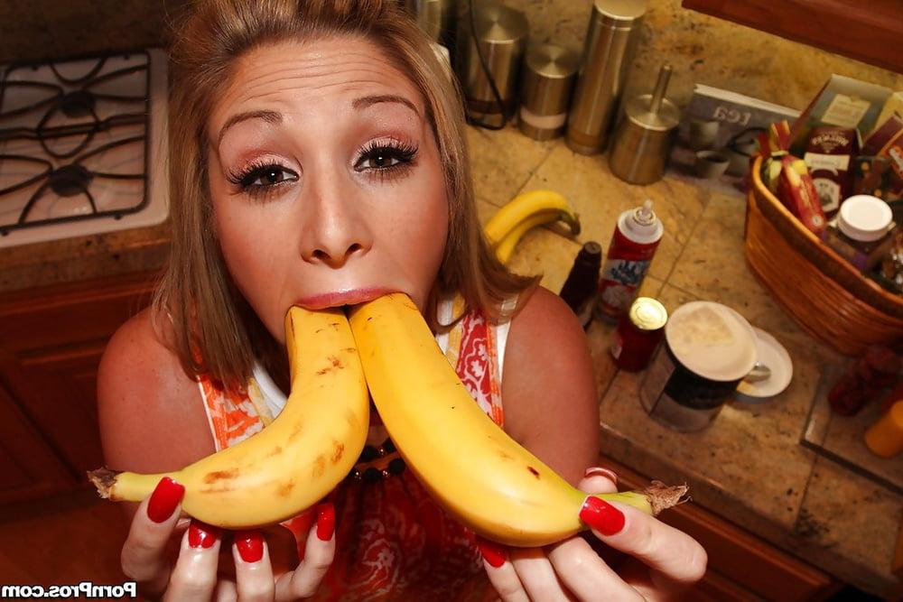 25P Banana yummy