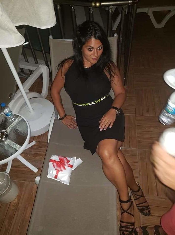 25P Italian sluts in bikini