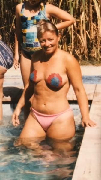 9P German Exhibitionist Slut