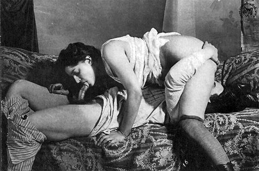 25P Vintage &amp; Retro Babes in BW