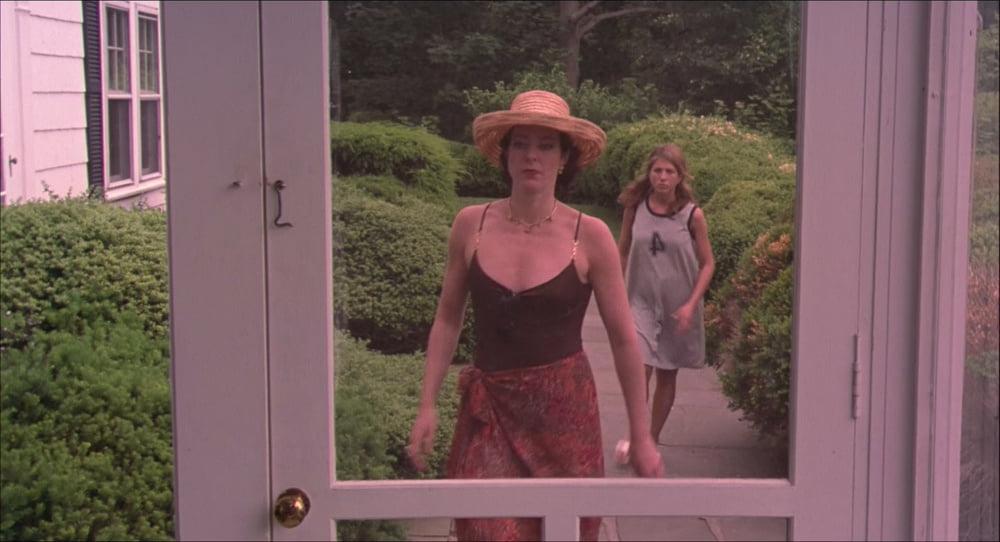 25P Celebrity Boobs - Allison Janney
