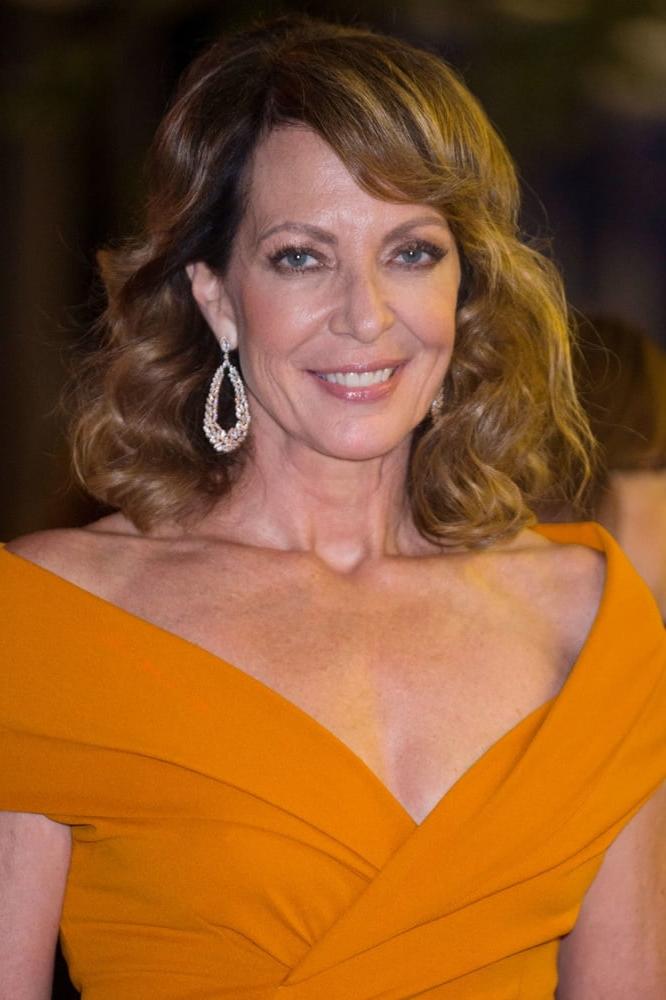 25P Celebrity Boobs - Allison Janney