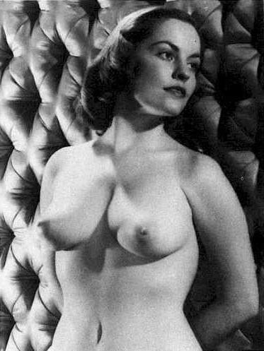 25P Naked people of vintage photos Vol. 17