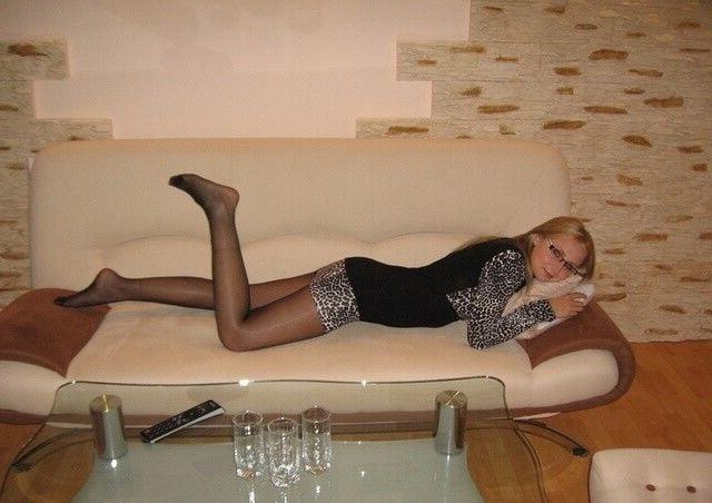 12P leggy gilf