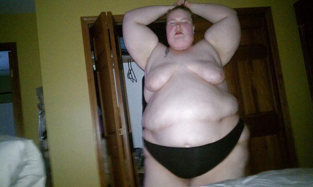 25P Mature meaty moms one serving isn't enough