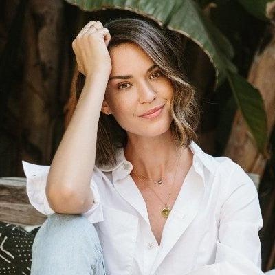25P Celebrity Hot 250 - #135 Odette Annable