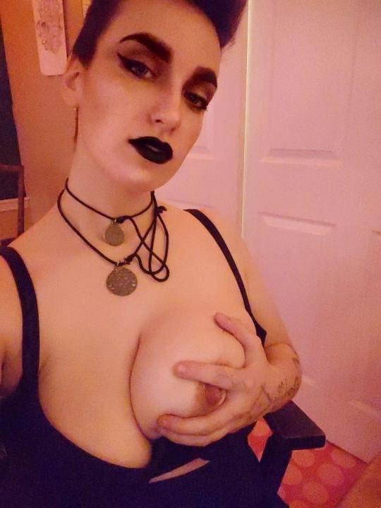 25P Pregnant bbw
