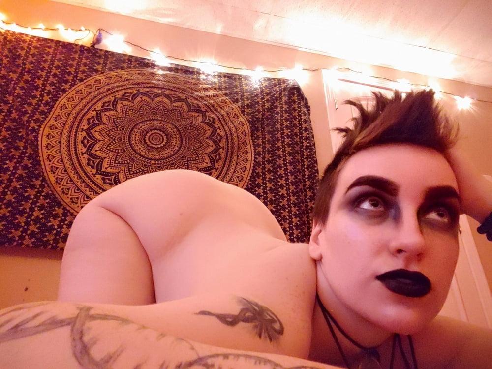 25P Pregnant bbw