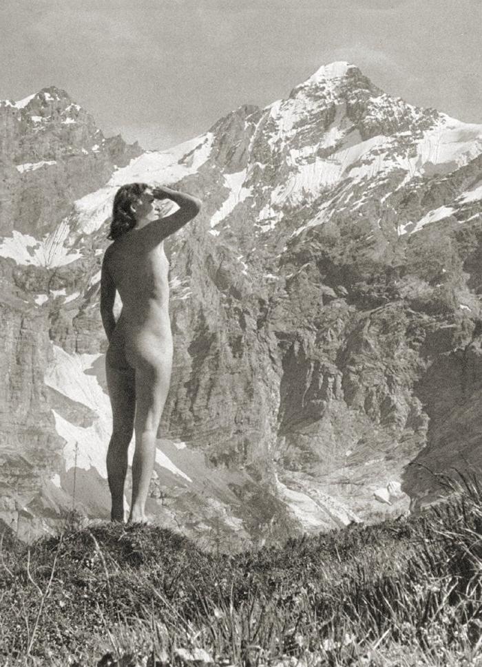 22P Naked people of vintage photos Vol. 15