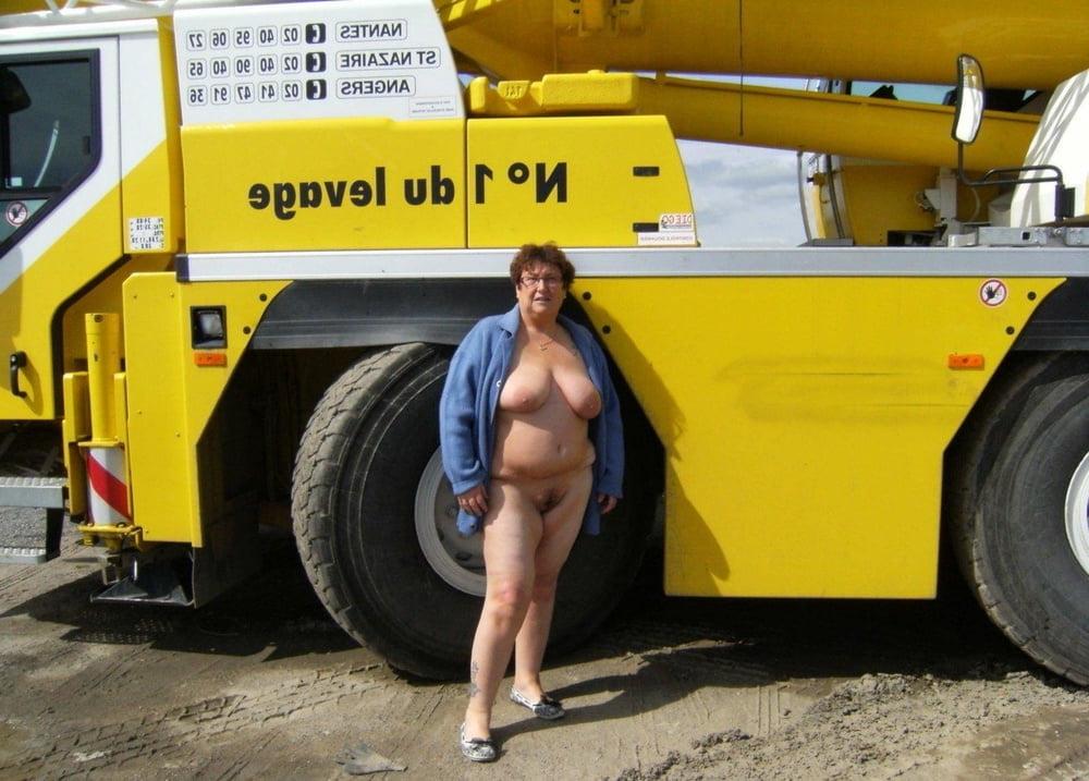 25P Ausstellungen und Automobile