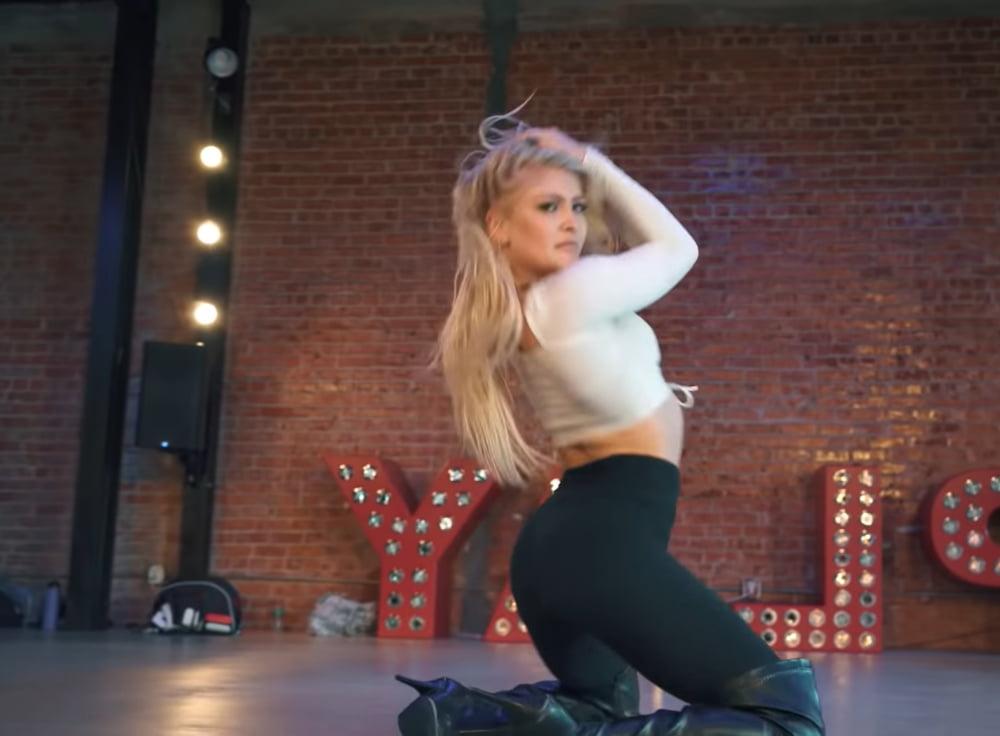 25P Slutty Dancer pt3