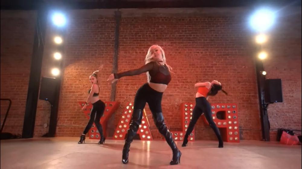 25P Slutty Dancer pt.2