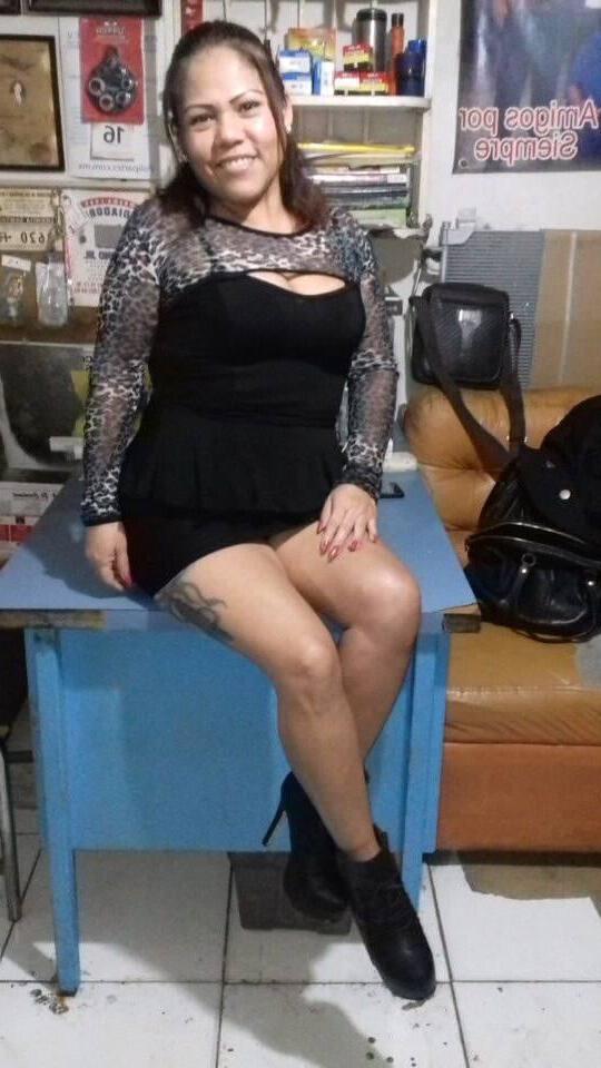 23P rica putita de barrio