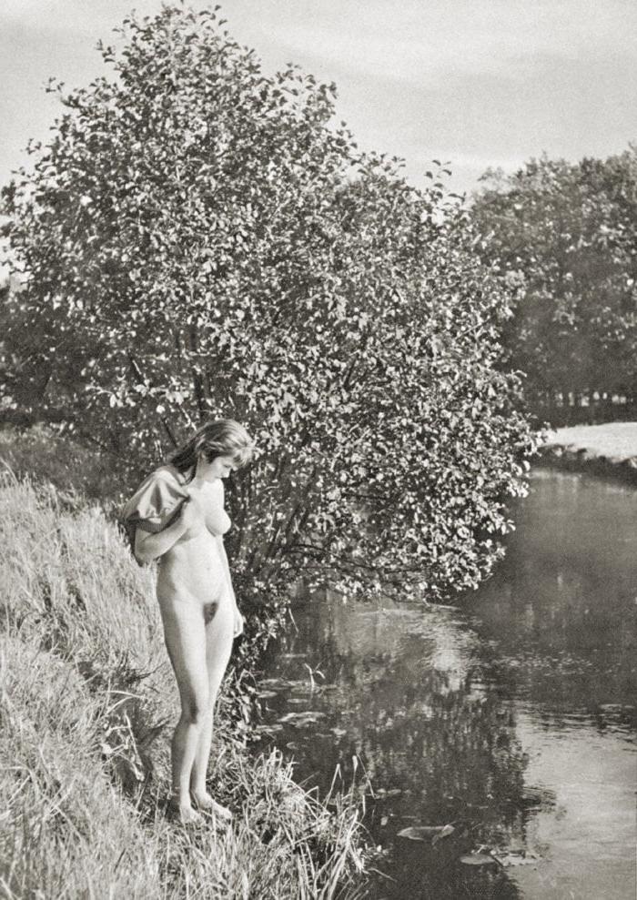 22P Naked people of vintage photos Vol. 14