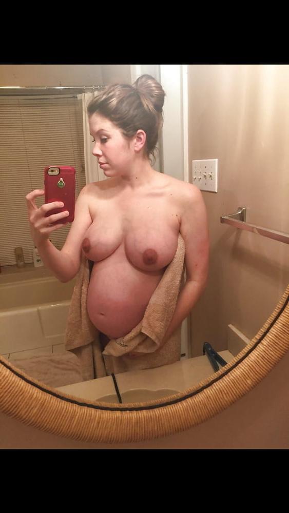 25P Pregnant and Still Sexy168