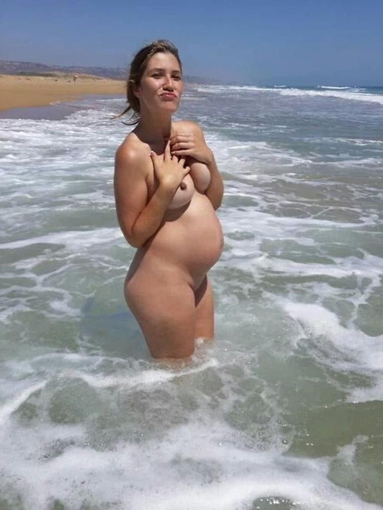 25P Pregnant and Still Sexy 170