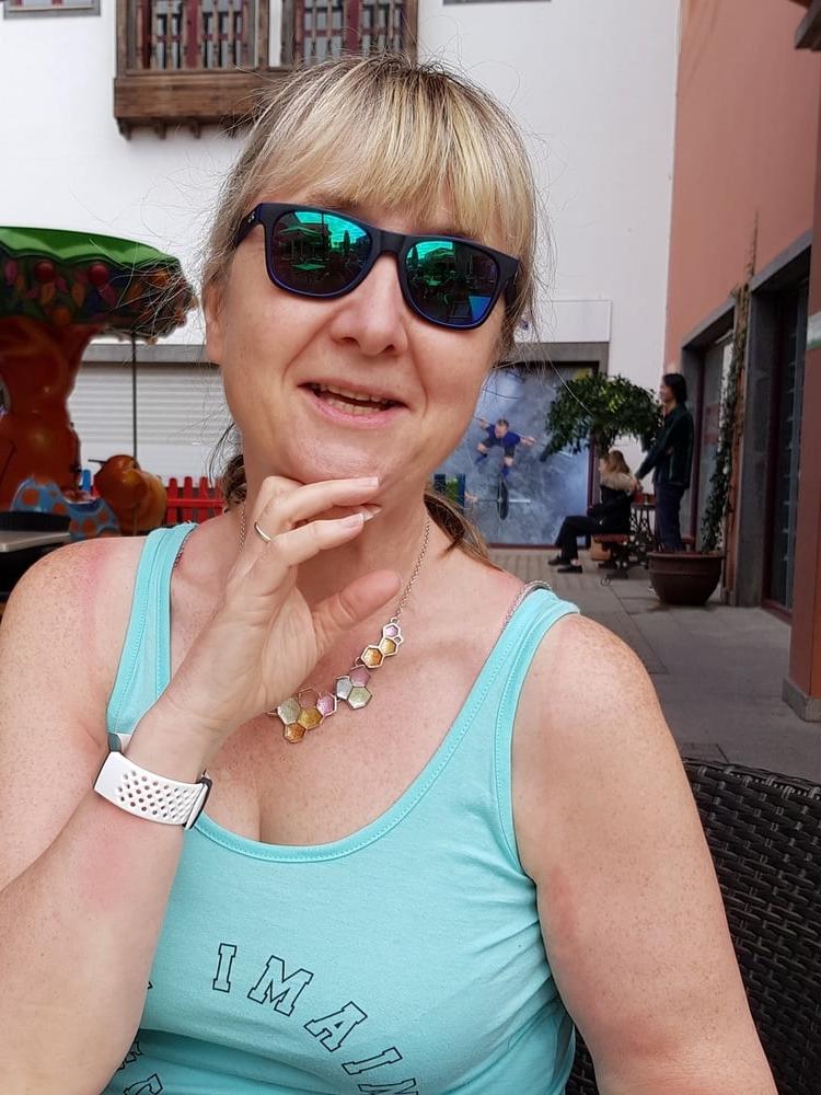 25P Pat, sexy britische GILF-Schlampe