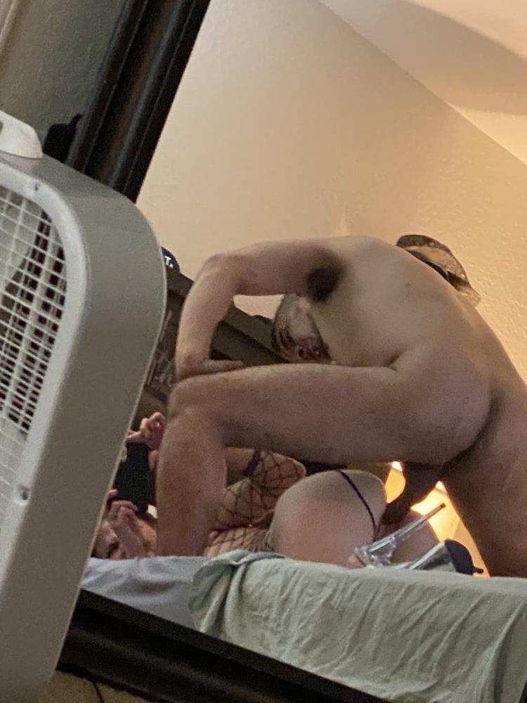 7P Sexy gilf 48