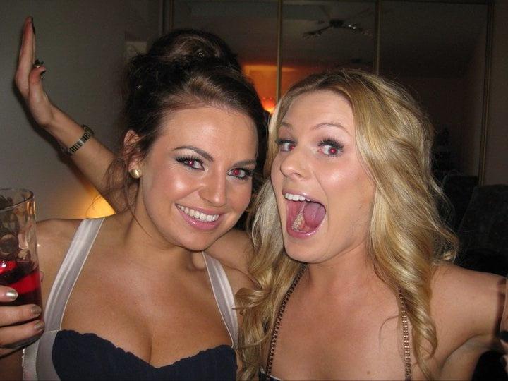 25P Irish Brunette