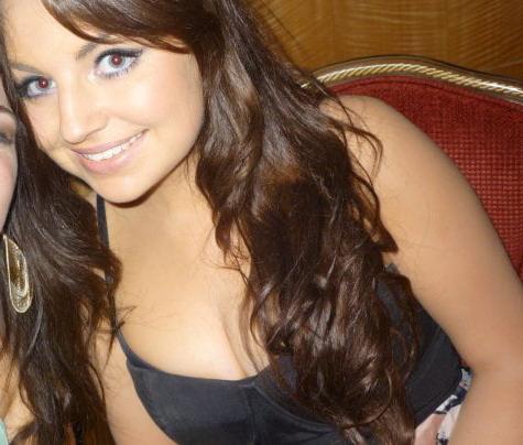 25P Irish Brunette