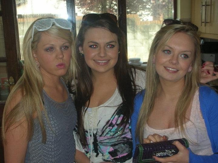 25P Irish Brunette