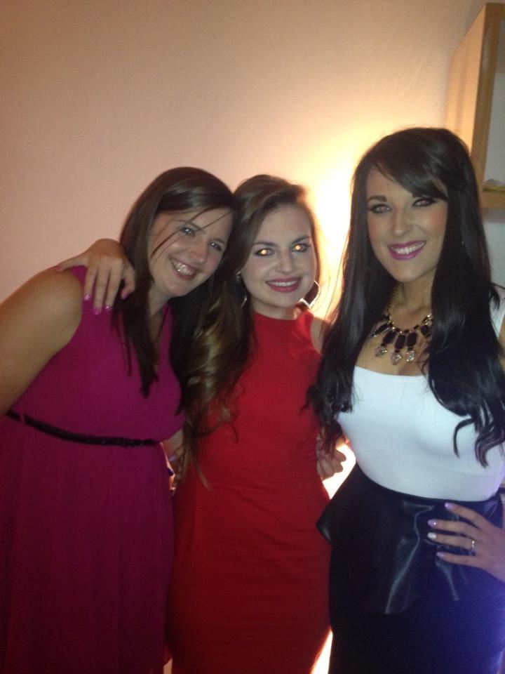 25P Irish Brunette