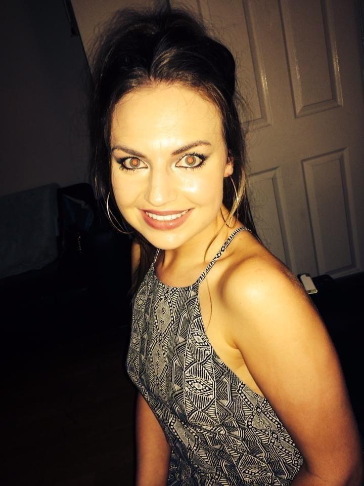 25P Irish Brunette